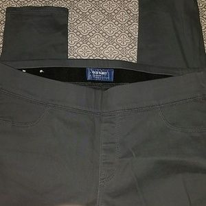 Green/gray old navy jegging NWOT